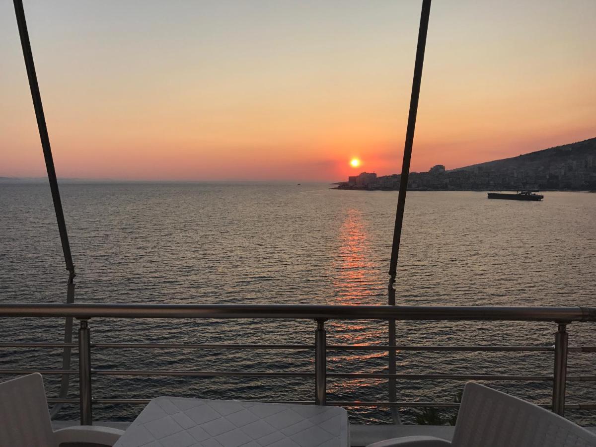 Seaside View Apartment Саранде Екстериор снимка